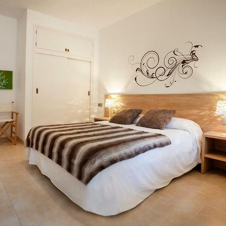 Apartamento A Pie De Playa, Climatizado Y Parking Roses Zewnętrze zdjęcie