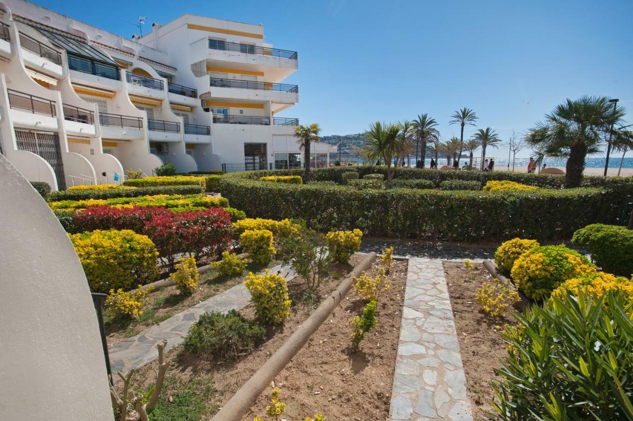 Apartamento A Pie De Playa, Climatizado Y Parking Roses Zewnętrze zdjęcie